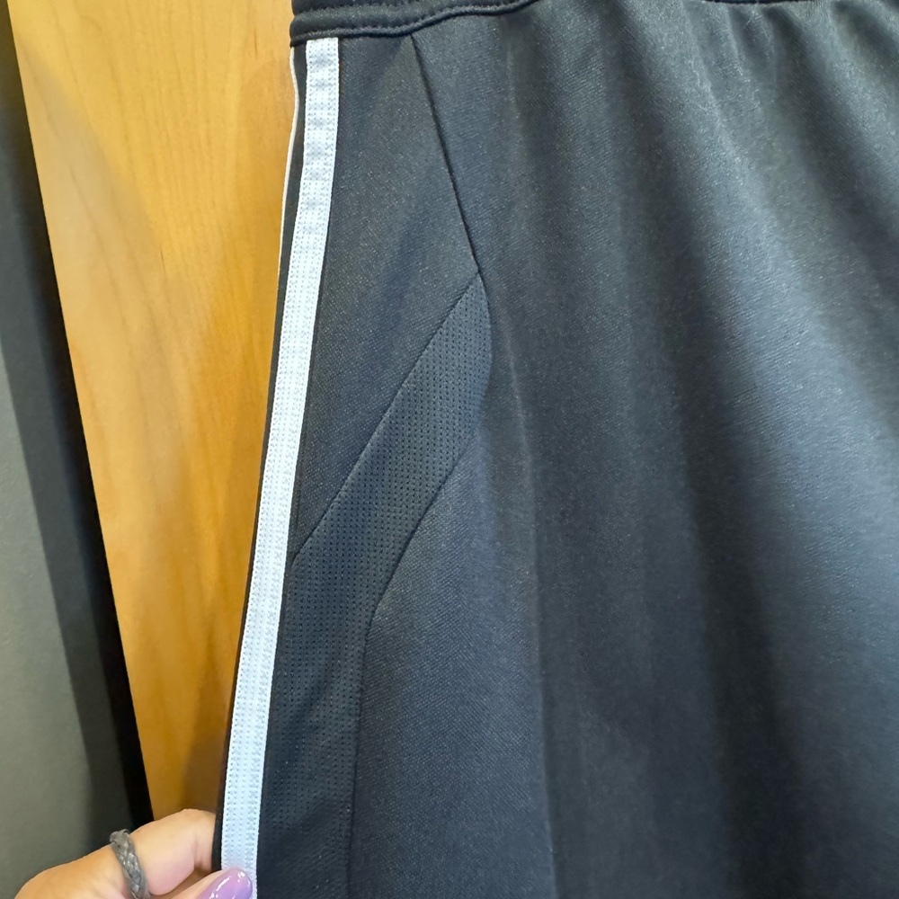 NEW! Adidas Joggers - Picture 13 of 15